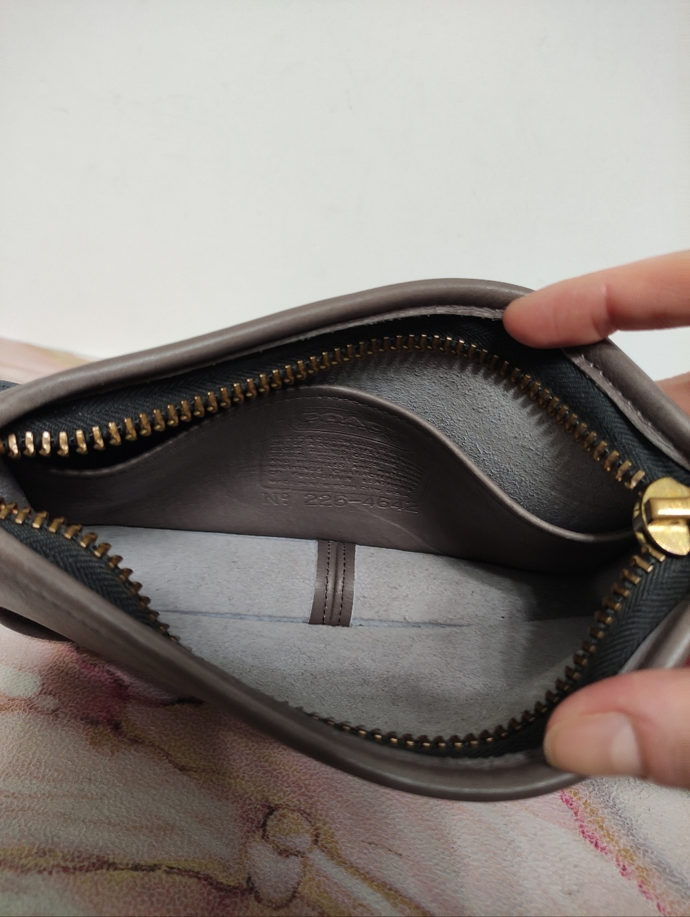 Vintage Coach 9655 Small Zippered Pouch Gray - Picture 11 of 13